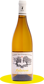 Domaine des Granges Longes Appelation : Savoie Dénomination : ApremontCuvée : MalataverneMillésimle : 2022Couleur : BlancCépage : Jacquère  L'avis de la team Cheese and Wine Week : Belle amplitude de bouche avec du gras, équilibre parfait entre fruit et minéralité, une finale qui s'étire grace a une belle acidité sur les agrumes. Curry de crevettes / Risotto de Crozet au beaufort / Raclette au lait cru de Savoie.